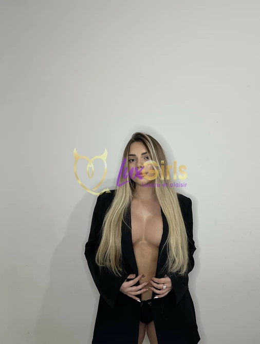 blonde-luxembourg-sara-brsilienne-1
