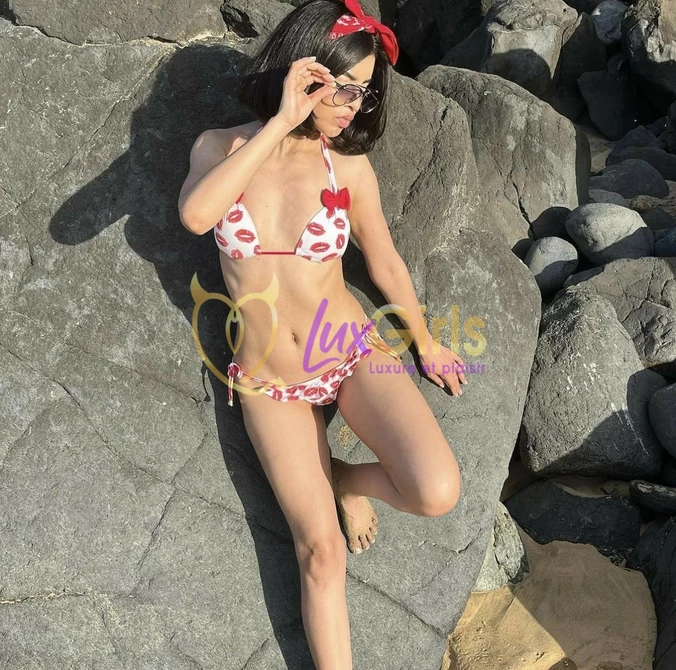 brune-escorte-bruna-pavanelli-3