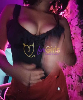 noir-luxe-dominatrice-orientale-passionne-douce-perverse-51