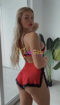 luxe-blonde-new-girl-emma-4