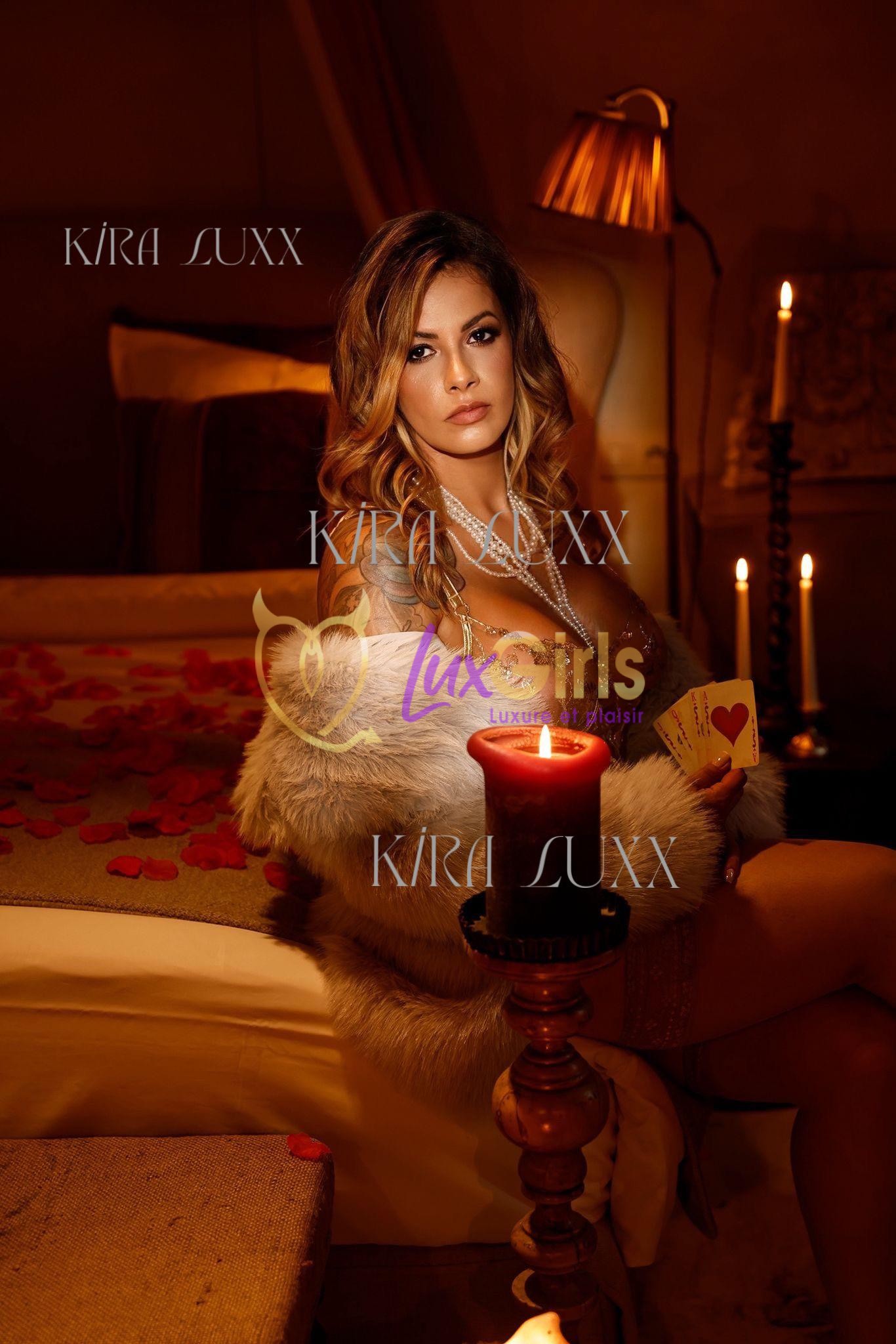 Kira Luxxx